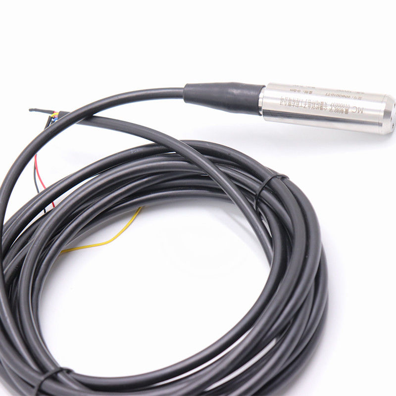 ความเสถียรสูง 4-20mA 0.5-4.5V เซ็นเซอร์ระดับน้ำสำหรับการวัดระดับถังเก็บน้ำ