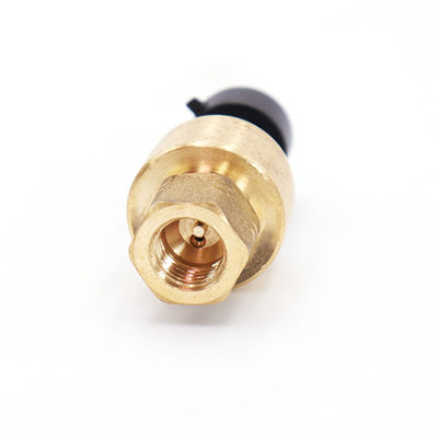 เซ็นเซอร์ความดันทองเหลือง HVAC 1% FS Ac เซ็นเซอร์ความดันสารทำความเย็น 2-6Mpa